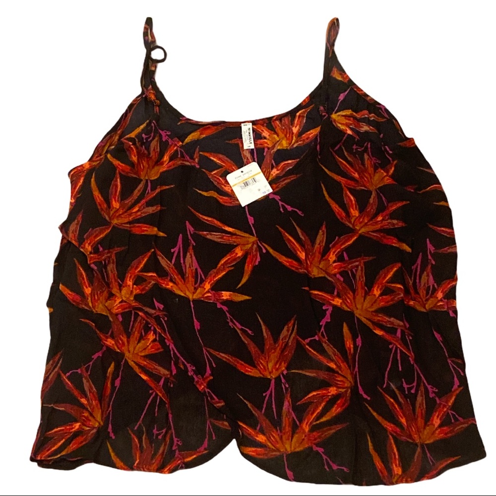 NWT Intimately FREE PEOPLE Black Comb Floral Tank